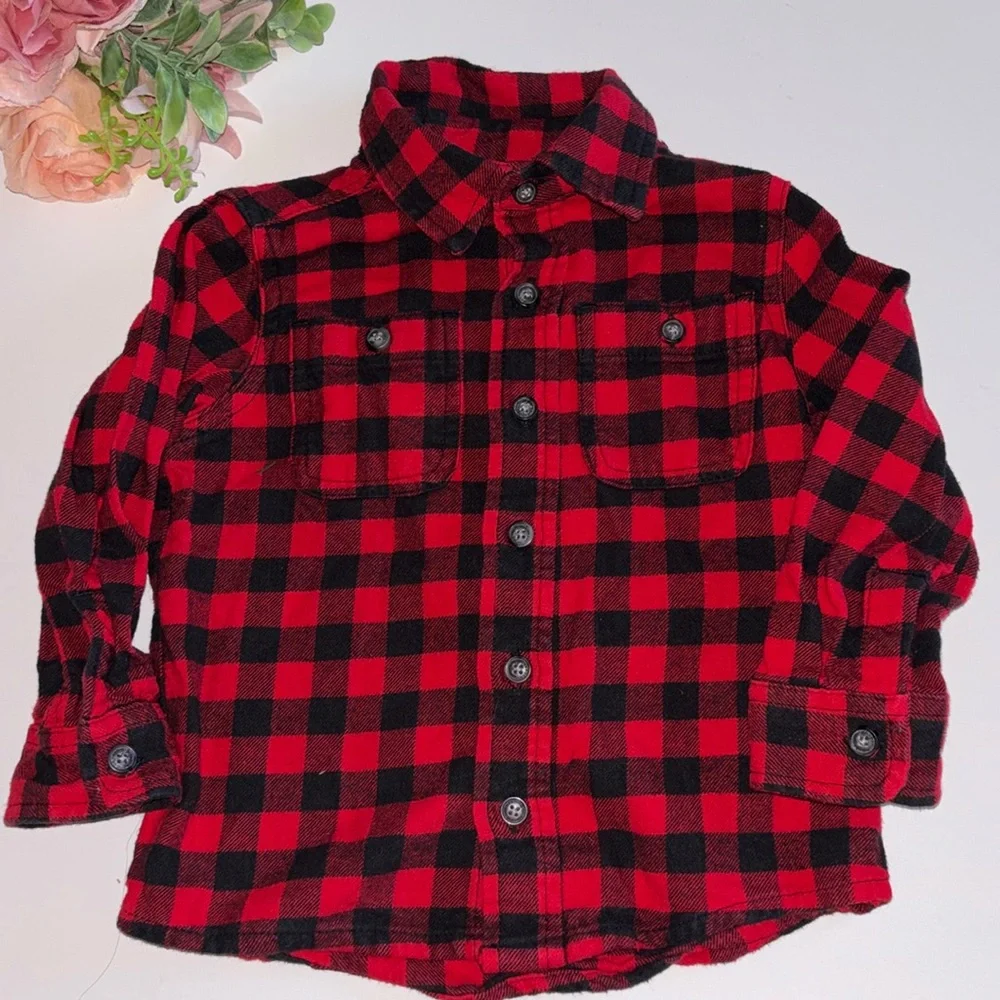 Oshkosh 3T Red Black Flannel Button Down Shirt Christmas Shirt 3T Buffalo